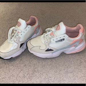 Adidas falcon sneakers chunky vintage